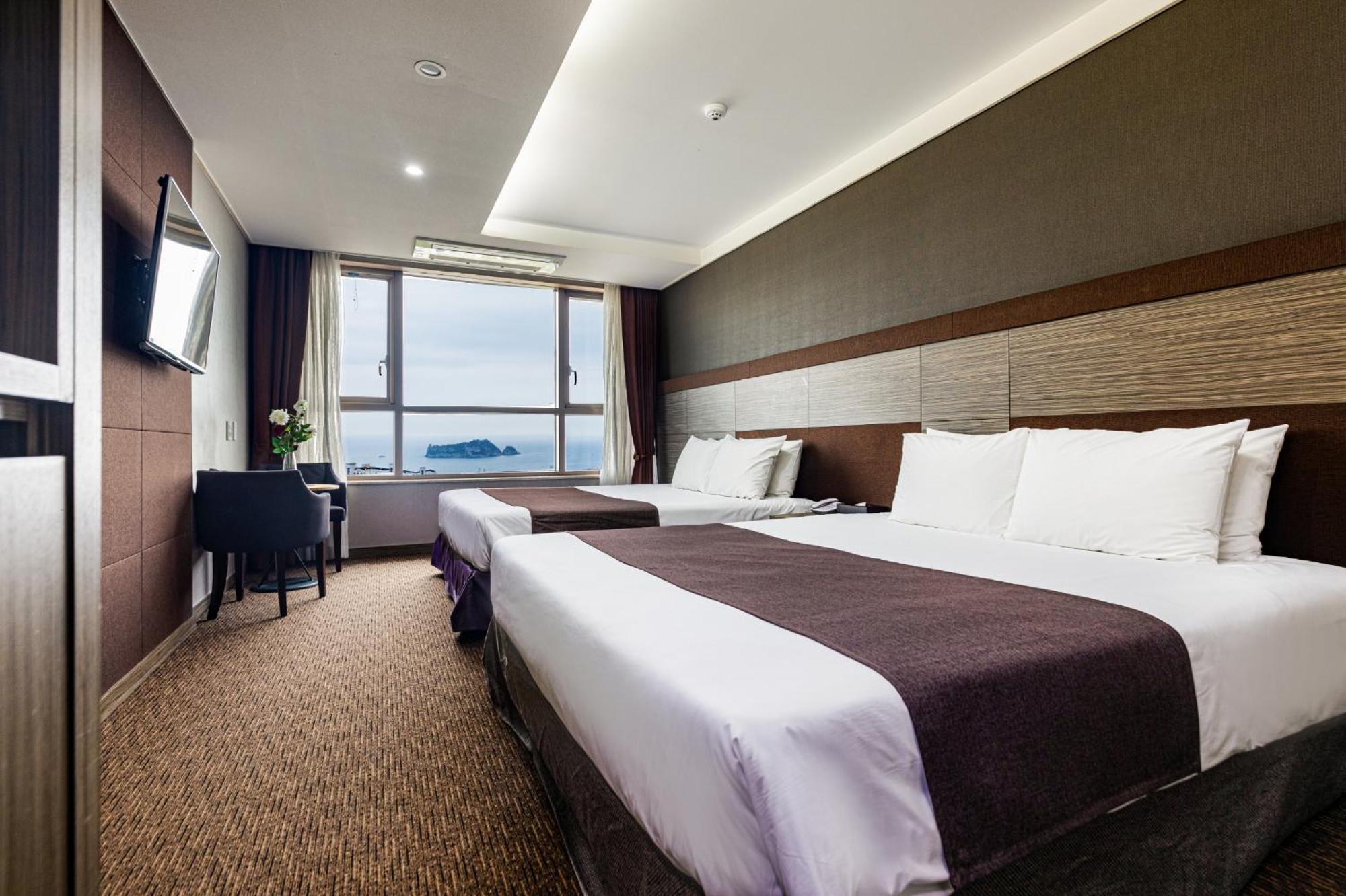 Eastern Hotel Jeju Seogwipo Zewnętrze zdjęcie
