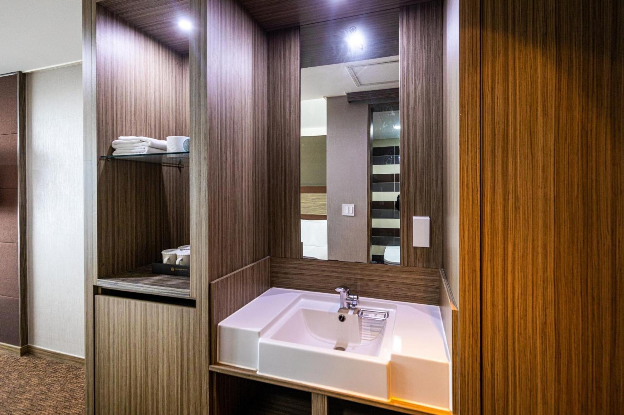 Eastern Hotel Jeju Seogwipo Pokój zdjęcie