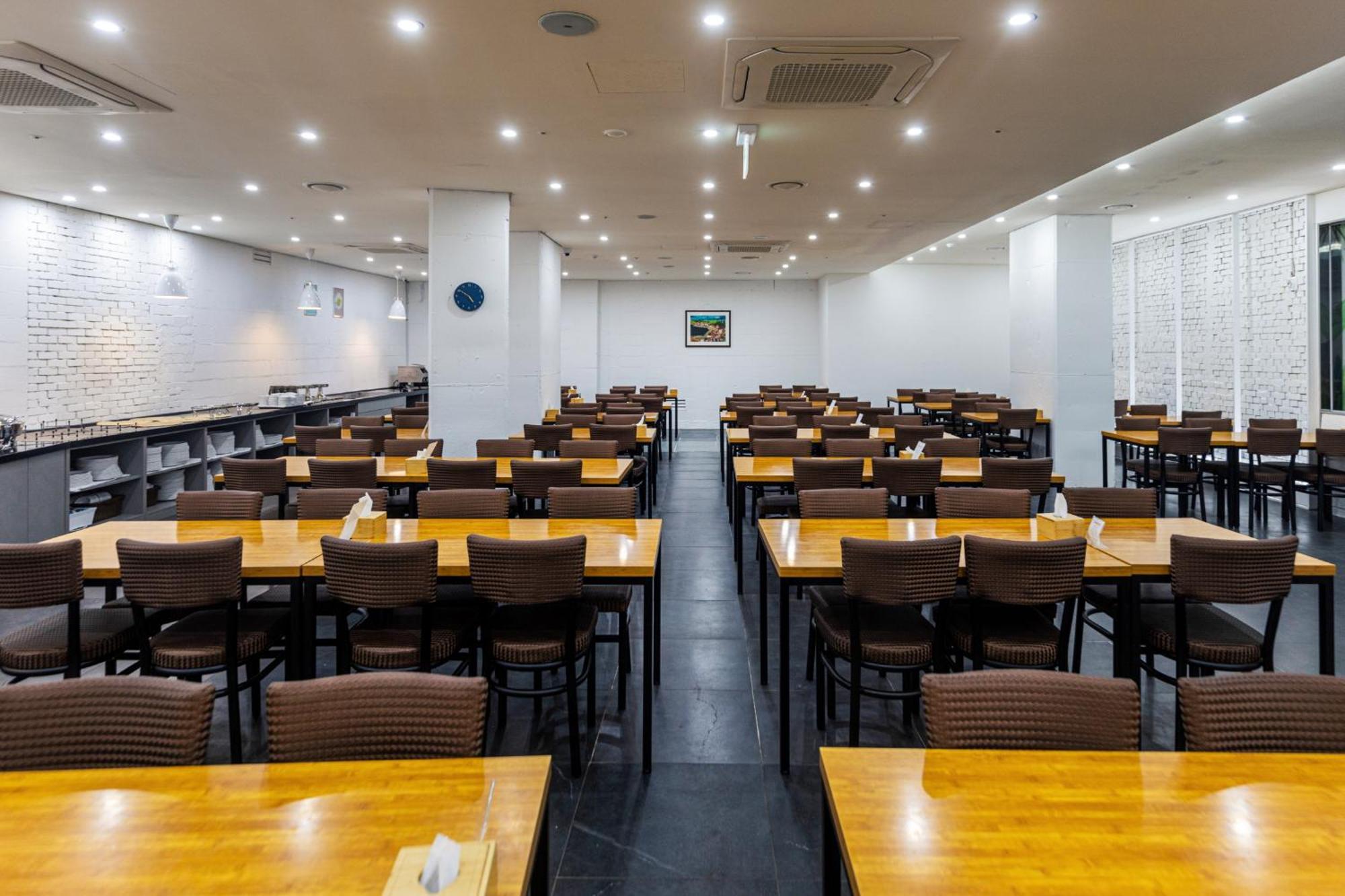 Eastern Hotel Jeju Seogwipo Zewnętrze zdjęcie