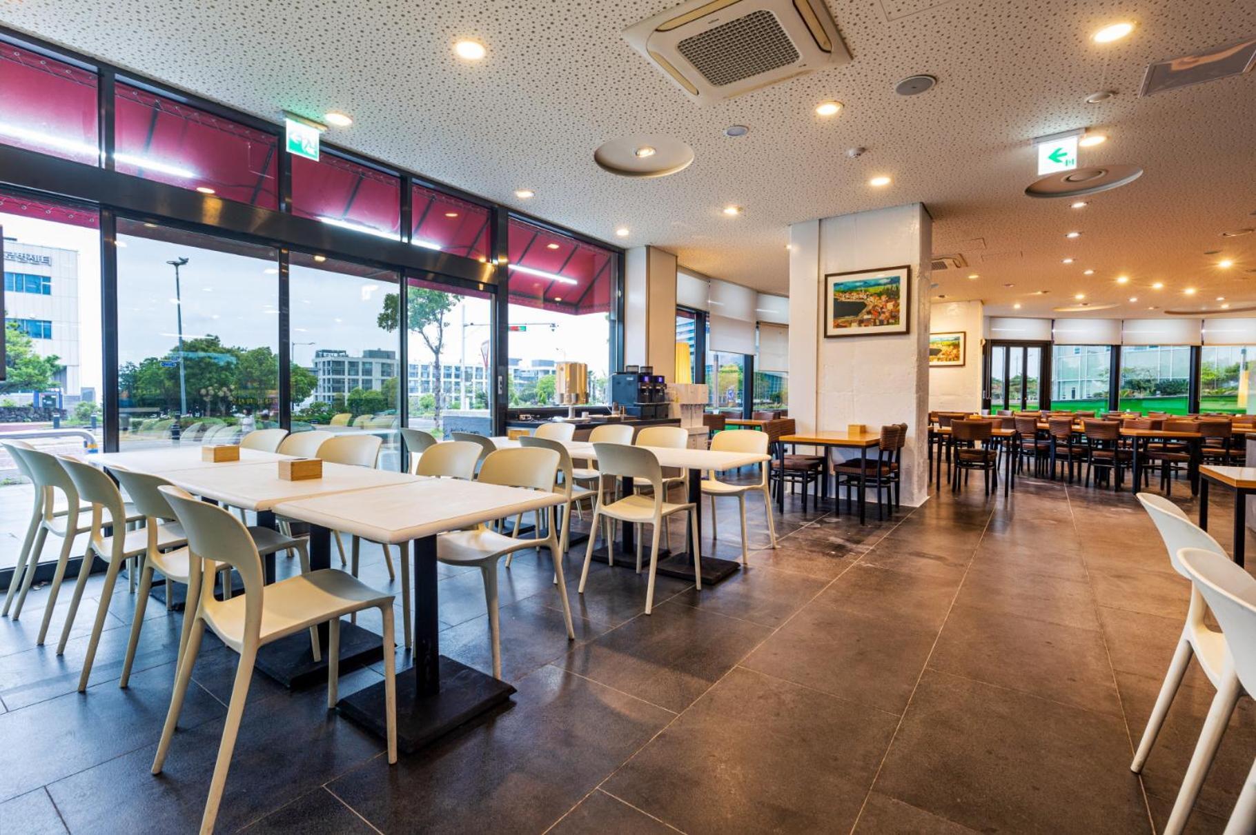 Eastern Hotel Jeju Seogwipo Zewnętrze zdjęcie