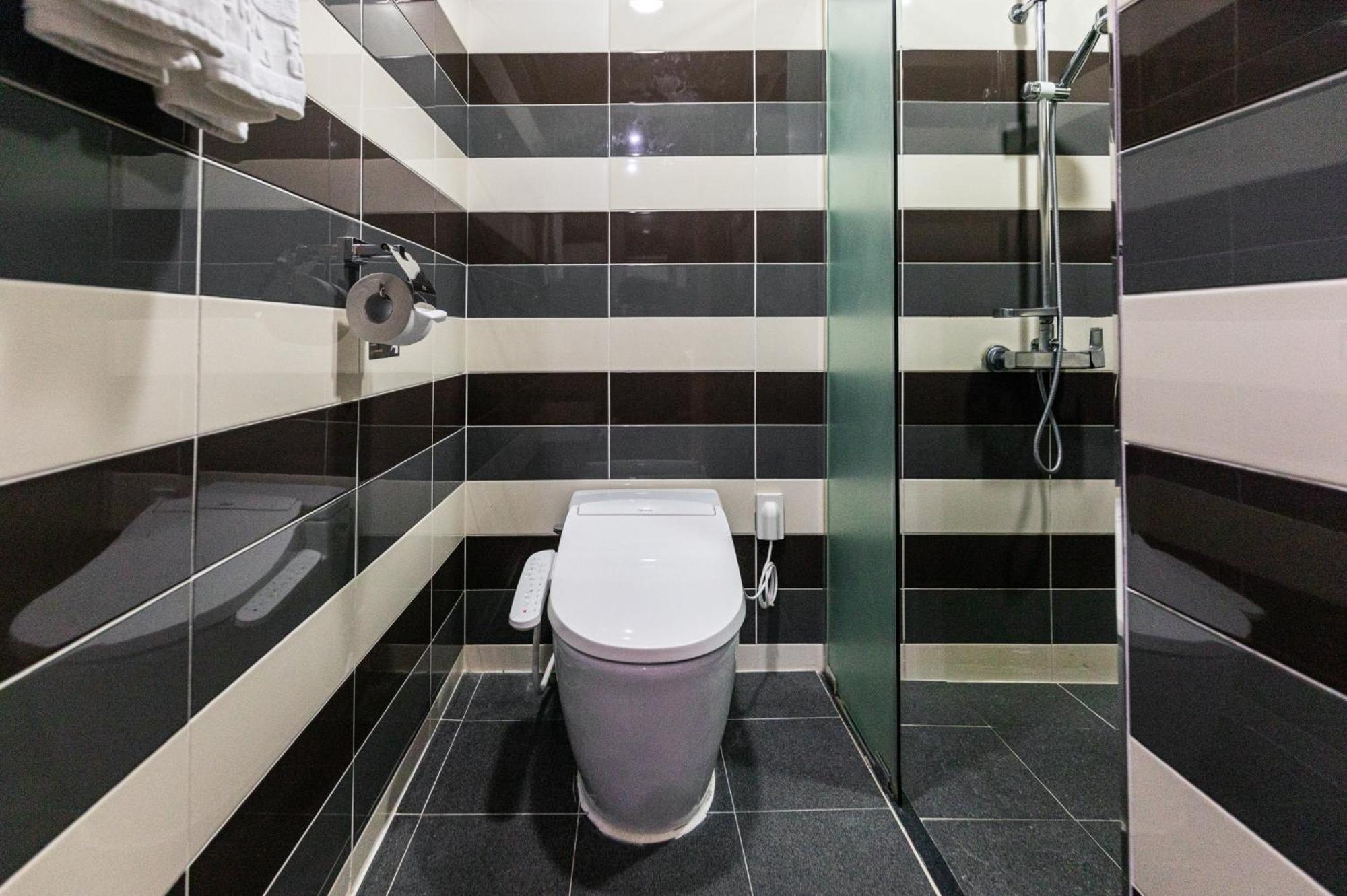 Eastern Hotel Jeju Seogwipo Pokój zdjęcie