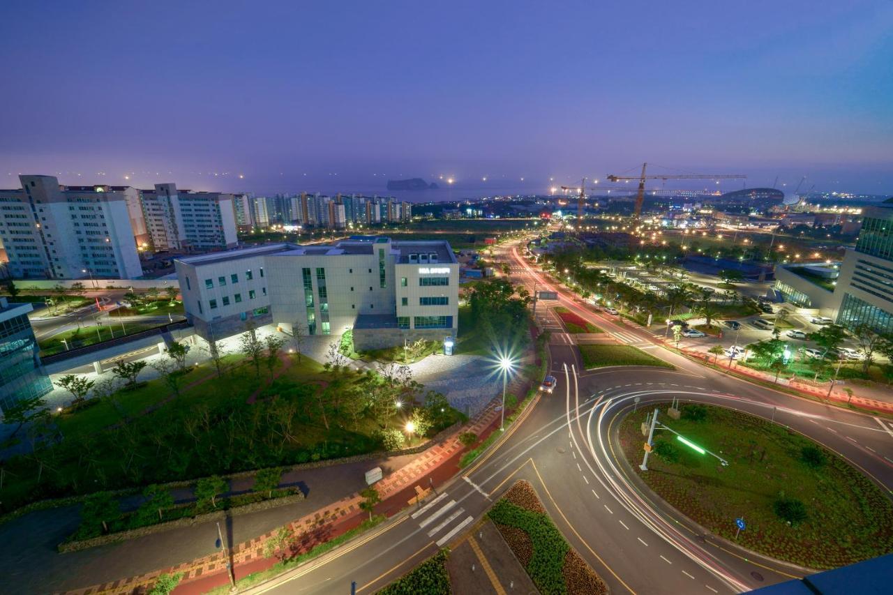 Eastern Hotel Jeju Seogwipo Zewnętrze zdjęcie